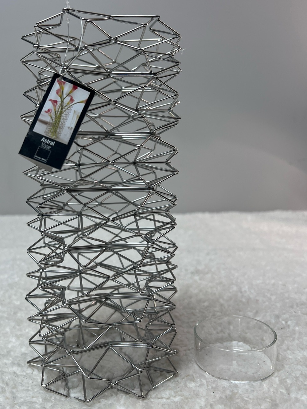 Design Ideas Astral Silver Geometric Wire Sculpture Flower Vase